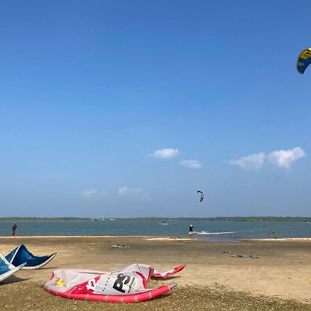 Kite Bay Villa Калпития Екстериор снимка