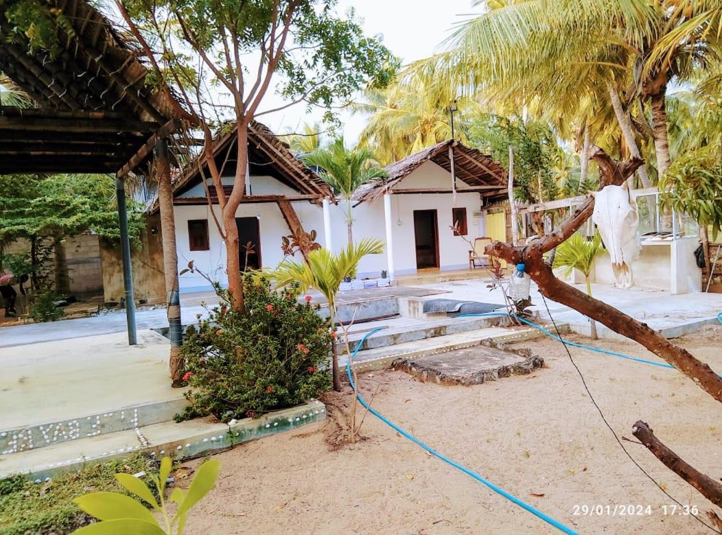 Kite Bay Villa Калпития Екстериор снимка